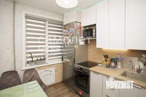 3-к квартира, вторичка, 61м2, 1/5 этаж