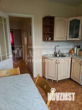 4-к квартира, вторичка, 74м2, 3/9 этаж