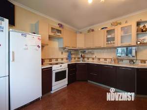 3-к квартира, вторичка, 102м2, 3/10 этаж