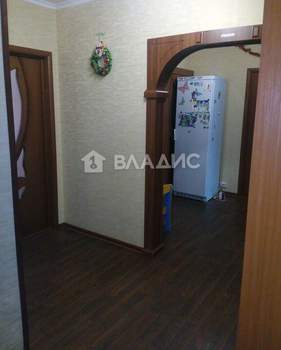 2-к квартира, вторичка, 63м2, 3/10 этаж