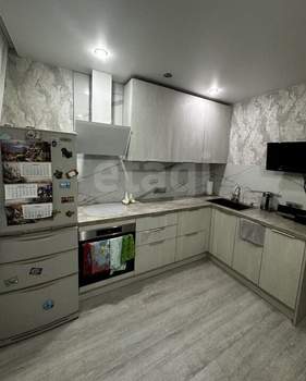 3-к квартира, вторичка, 62м2, 9/9 этаж