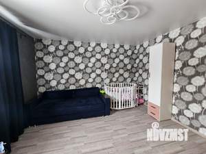 4-к квартира, вторичка, 80м2, 3/9 этаж