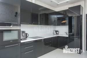 4-к квартира, вторичка, 104м2, 6/13 этаж