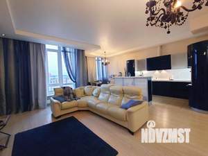 4-к квартира, вторичка, 145м2, 4/11 этаж