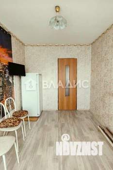 3-к квартира, вторичка, 61м2, 5/5 этаж