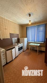 2-к квартира, вторичка, 50м2, 2/10 этаж