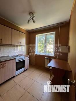 3-к квартира, вторичка, 57м2, 3/5 этаж