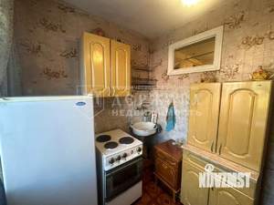 2-к квартира, вторичка, 44м2, 1/5 этаж