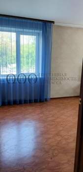 3-к квартира, вторичка, 61м2, 3/5 этаж