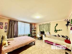 3-к квартира, вторичка, 65м2, 1/9 этаж