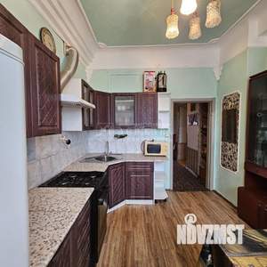 3-к квартира, вторичка, 82м2, 2/2 этаж