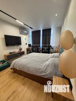 2-к квартира, вторичка, 57м2, 9/19 этаж