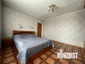4-к квартира, вторичка, 81м2, 9/10 этаж