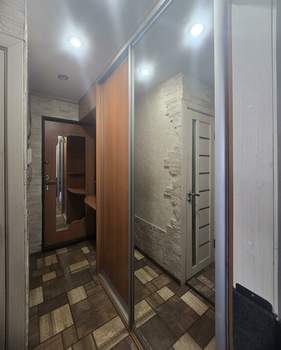 2-к квартира, вторичка, 44м2, 1/5 этаж