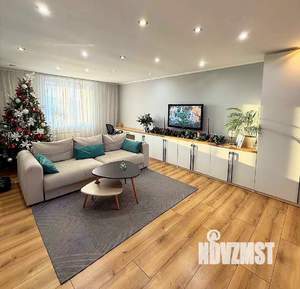 3-к квартира, вторичка, 84м2, 9/10 этаж