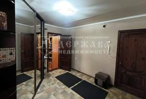 3-к квартира, вторичка, 85м2, 1/6 этаж