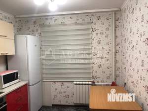 4-к квартира, вторичка, 74м2, 1/9 этаж