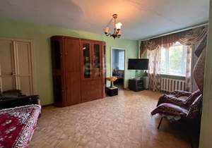 2-к квартира, вторичка, 43м2, 1/5 этаж