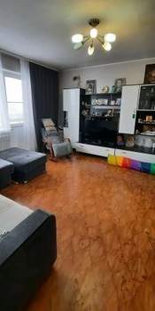 4-к квартира, вторичка, 74м2, 9/9 этаж