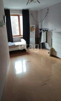 2-к квартира, вторичка, 76м2, 4/11 этаж