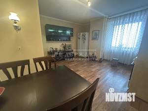 2-к квартира, вторичка, 64м2, 4/5 этаж