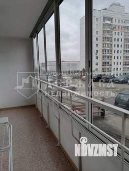 2-к квартира, вторичка, 64м2, 1/10 этаж