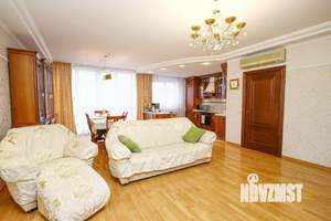 5-к квартира, вторичка, 146м2, 4/11 этаж