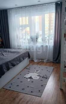 3-к квартира, вторичка, 81м2, 1/10 этаж