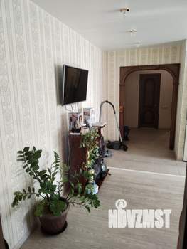 3-к квартира, вторичка, 68м2, 9/9 этаж