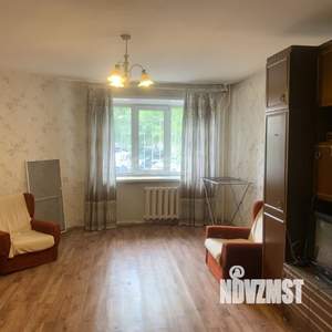 2-к квартира, вторичка, 58м2, 1/5 этаж