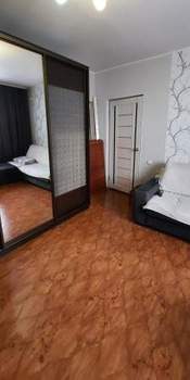 4-к квартира, вторичка, 74м2, 9/9 этаж