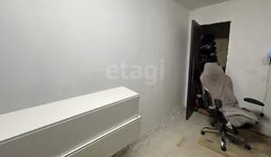2-к квартира, вторичка, 43м2, 1/5 этаж