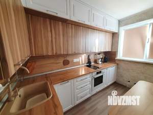 3-к квартира, вторичка, 59м2, 8/9 этаж