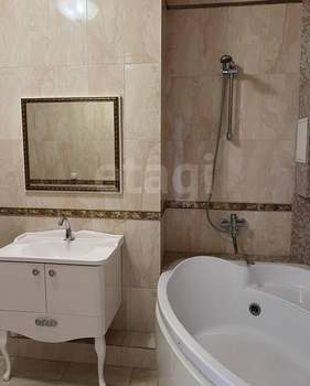 3-к квартира, вторичка, 80м2, 6/15 этаж