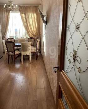 4-к квартира, вторичка, 105м2, 5/13 этаж