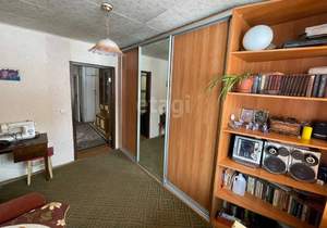 4-к квартира, вторичка, 59м2, 1/5 этаж
