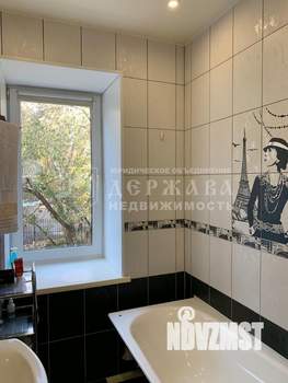 3-к квартира, вторичка, 68м2, 2/4 этаж