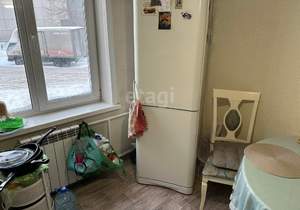 3-к квартира, вторичка, 68м2, 1/10 этаж
