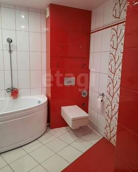 3-к квартира, вторичка, 67м2, 10/10 этаж