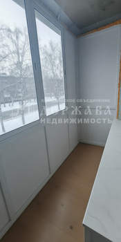 4-к квартира, вторичка, 62м2, 3/5 этаж