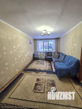 3-к квартира, вторичка, 62м2, 1/5 этаж