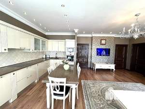 2-к квартира, вторичка, 75м2, 9/11 этаж