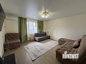 2-к квартира, вторичка, 63м2, 1/9 этаж