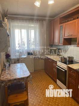 3-к квартира, вторичка, 60м2, 4/9 этаж