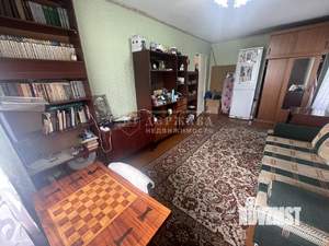 3-к квартира, вторичка, 63м2, 1/5 этаж