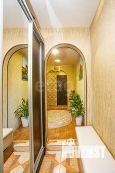 3-к квартира, вторичка, 63м2, 1/10 этаж