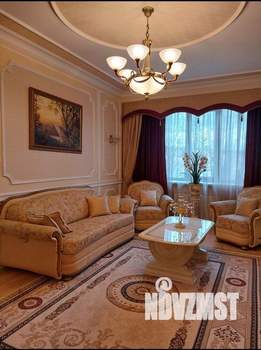 4-к квартира, вторичка, 138м2, 3/7 этаж