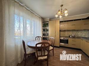 4-к квартира, вторичка, 112м2, 5/17 этаж