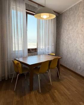 3-к квартира, вторичка, 108м2, 12/12 этаж