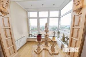 4-к квартира, вторичка, 211м2, 9/10 этаж